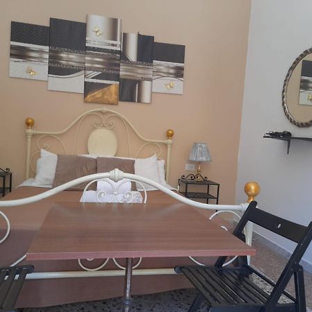 Casa Roma Affittacamere Eksteriør bilde